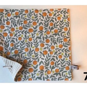 Serviette de table doublée en tissu : motifs fruits, légumes et petits beurre 7. Oranges