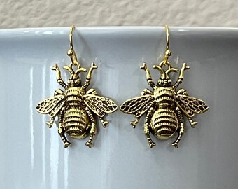 Dangle Bee Earrings, Gold Bee Earrings, Bee Jewelry Gifts, Bee Lover Earrings, Gold Bee Jewelry, Bee Keeper Jewelry