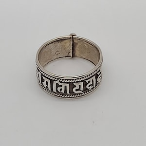 Sterling Silver Om Mane Padme Hum Nepali Characters Ring -- handmade in Nepal