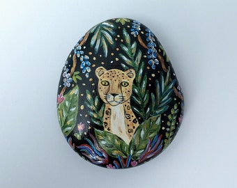 Jungle Cat Pebble Paperweight