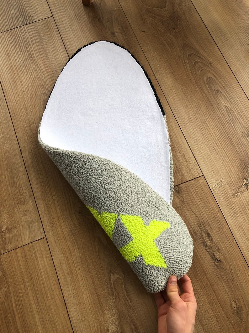 Rug Nike Air Max Tn Custom Tufting Tuft. Any Color Available | Etsy