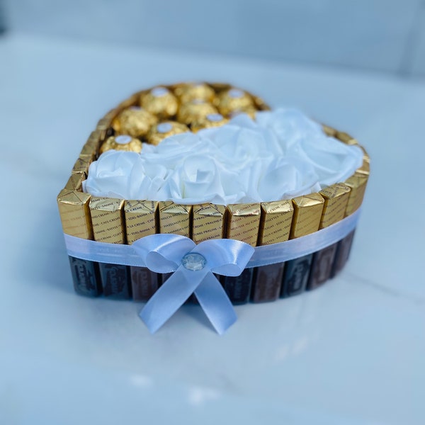 Pralinen Torte mit herz  ob  Muttertag ,Hochzeitstag, Geburtstag ,Verlobung, Hochzeit, Valentinstag oder einfach nur mal so