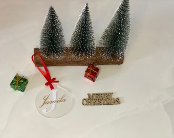 Weihnachtsbaumhänger aus Acryl mit Namen personalisiert personalisierte Christbaumdekoration  Nickolaus