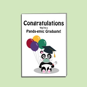 Cartão de formatura pandêmico imprimível de <br> Entrega Rápida? Cartão engraçado da graduação da chalaça da panda | Cartões da graduação das felicitações | Panda | Arquivos Digitais | PDF
