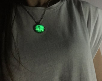 Glow in the Dark Northern Lights Necklace, Luminous Phosphorescent Aurora Borealis, Glowing Jewelry for Her, Valentines Day Gift for Couples