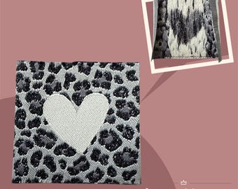 Web label patches, woven labels for handmade products, sewing, knitting, crocheting - statement patches for beanies, sweaters, etc.