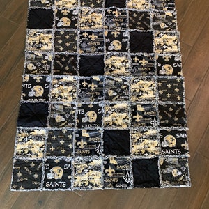 Saints rag quilt