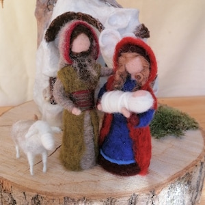 Nativity figures: Holy Family, felted