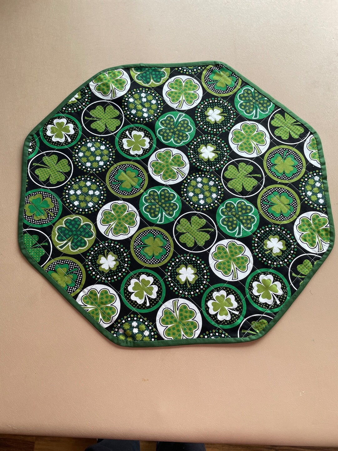 Aperturee Green Lucky Leaves St Patrick Stretch Table Cover