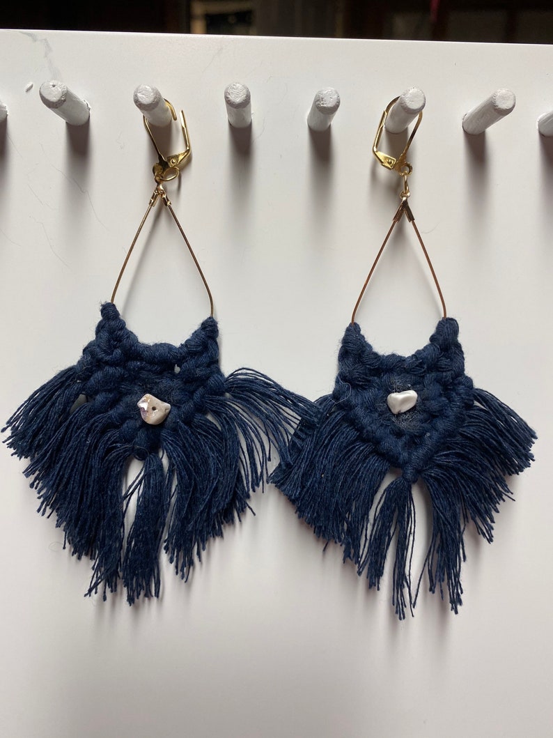 Macrame dangle earrings