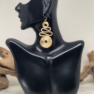 Gold Spiral Curvy Earrings