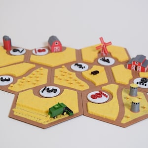 3D Catan Field Tile To Produce Grain