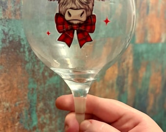Highland cow glass | Gin balloon glass | personalised Gin Glass | Gift | cocktail Glass | personalised cocktail glass | Christmas glass