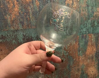 Personalised cocktail glass, gin glass, birthday gift, anniversary gift, Christmas gift. Fully customised, Tigger glass, Winnie the Pooh