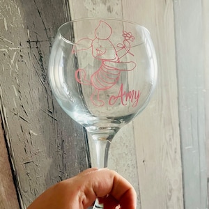 Personalised cocktail glass, gin glass, birthday gift, anniversary gift, Christmas gift. Fully customised, Piglet glass, Winnie the Pooh