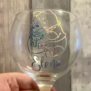 Personalised cocktail glass, gin glass, birthday gift, anniversary gift, Christmas gift. Fully customised, Winnie the Pooh, Disney glass