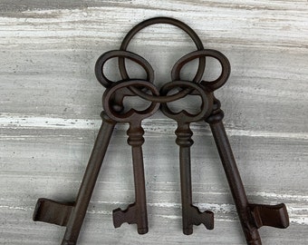 cast iron key holder