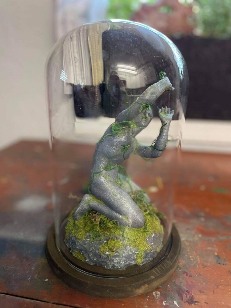 Son Of Niobe Trapt In A Glass Box Of Emotion Art Figurines Art Collectibles Vadel Com Son Of Niobe Trapt In A Glass Box Of Emotion Art Figurines Art Collectibles Vadel Com