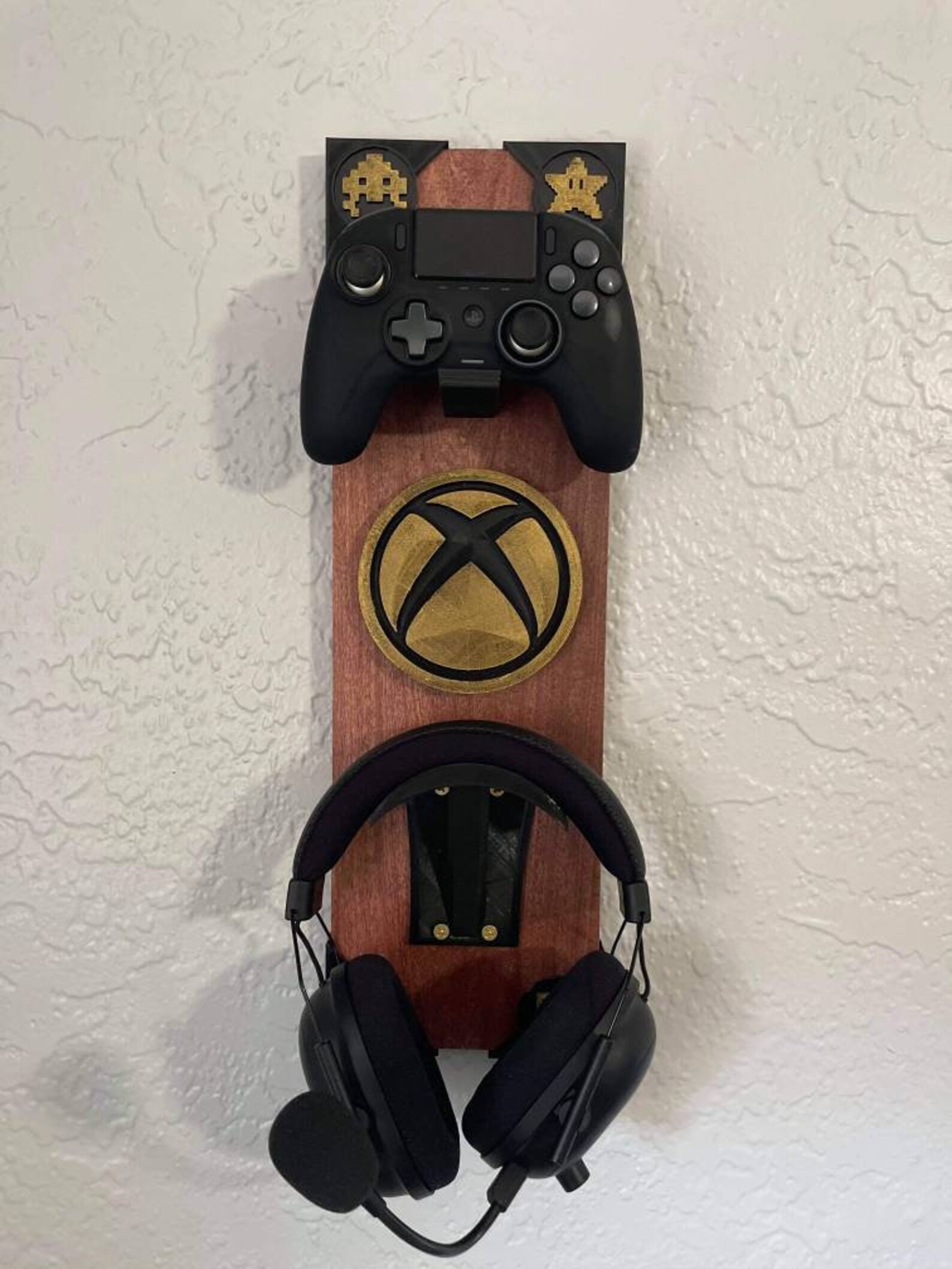 Xbox controller and headset wallmount/ stand/ holder Etsy