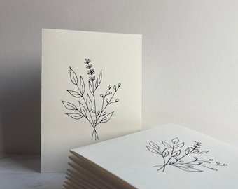 Set of 10 Plain Minimalist Hand Drawn Greeting Cards with Kraft Envelopes, 3.5” x 5” size, Blank Inside, Floral Thank You Cards