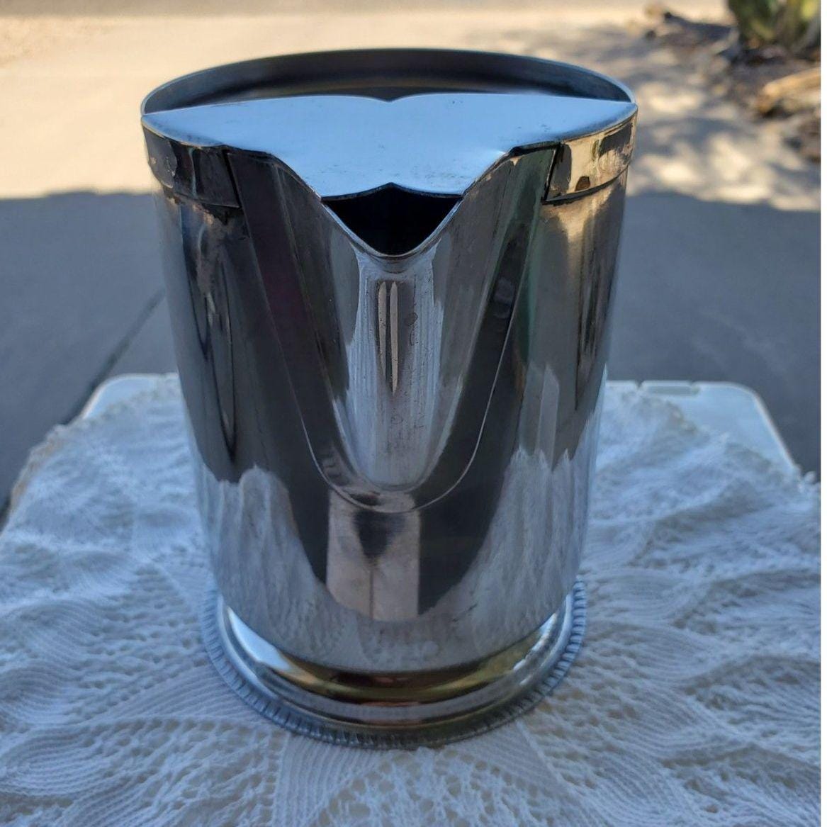 Japanese Water Jug - Etsy