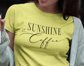 Sonnenschein & Kaffee Unisex T-Shirt (Gildan 64000) - Sonnenschein Shirt | Kaffee Shirt | Morgens Shirt | Sonnenschein und Kaffee | Kaffee-Liebhaber-Shirt