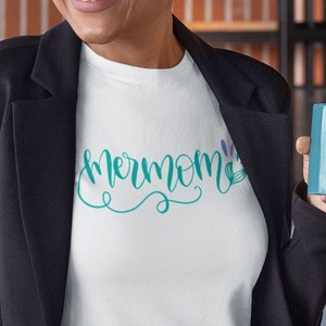 Mermom Meerjungfrau-T-Shirt - Mer Mom Shirt | Meerjungfrau-Shirt | Kleine Meerjungfrau T-Shirt | Unter dem Meer Shirt | Die kleine Meerjungfrau Shirt | Meerjungfrau Mama