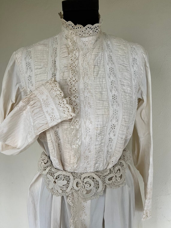 Antique Victorian White Hand Embroidery Eyelet La… - image 8