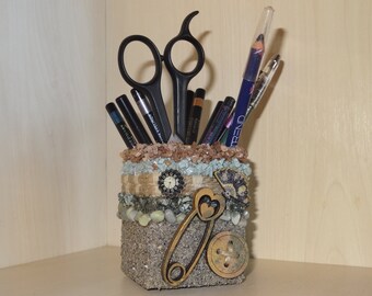 Pen holder, stand pensil case, brushes holder, organizer pensil cup