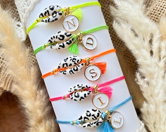 Armband personalisiert, personalisiertes Armband, Armband mit Initial, Sommerarmband, Armband in Neonfarben, Armband mit Buchstabe