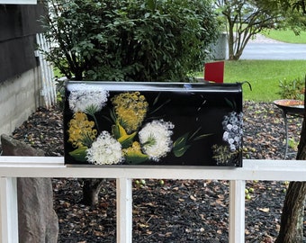 Hand Painted Black Mailbox with Queen Anne's Lace Flowers, Standard OR Large Size Mailbox, mother's day, gift for her