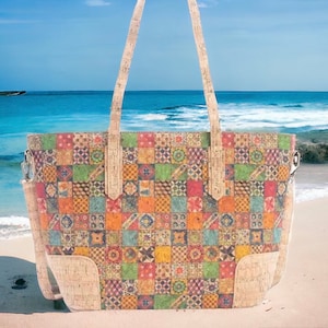 Stylish & Sustainable: Vegan Leather Tote Bag - Eco-Friendly Fashion Statement
