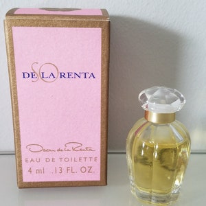 So de la Renta Eau de Toilette Parfum Miniatur Parfum Profumo Mini Mignon 4 ml 0.13oz 1997 Full Woman Duftflasche