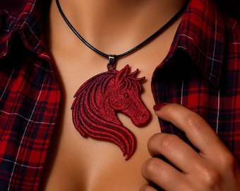 FSL Pferdeohrringe – Spitzenstickerei mit Pferdekopf in 3 Größen | Schmuck zum Jahr des Pferdes | Freistehendes Spitzenmuster | Geschenk für Reitsportbegeisterte