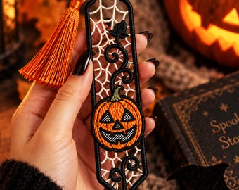 Halloween FSL Bookmark Machine Embroidery Design, Pumpkin Spiderweb Digital File, Instant Download