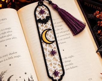 Halloween FSL Bookmark Embroidery Design, Gothic Spiderweb Bookmark Machine Embroidery File, Bat Moon Bookmark, Digital Download