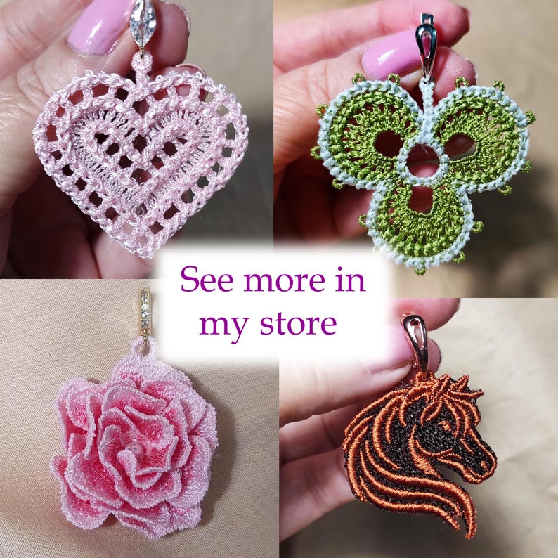 K&ouml;nnte beinhalten: Gezeigt werden vier handgefertigte Anh&auml;nger-Halsketten. Die Anh&auml;nger umfassen ein rosa Herz, ein gr&uuml;n-wei&szlig;es Blumenmuster, eine rosa Rose und einen Pferdekopf. Der Text "See more in my store" ist ebenfalls sichtbar.