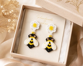 Bee Daisy FSL Earrings Embroidery Design | Freestanding Lace Bee Earrings | Machine Embroidery File 3 Sizes | Digital Download
