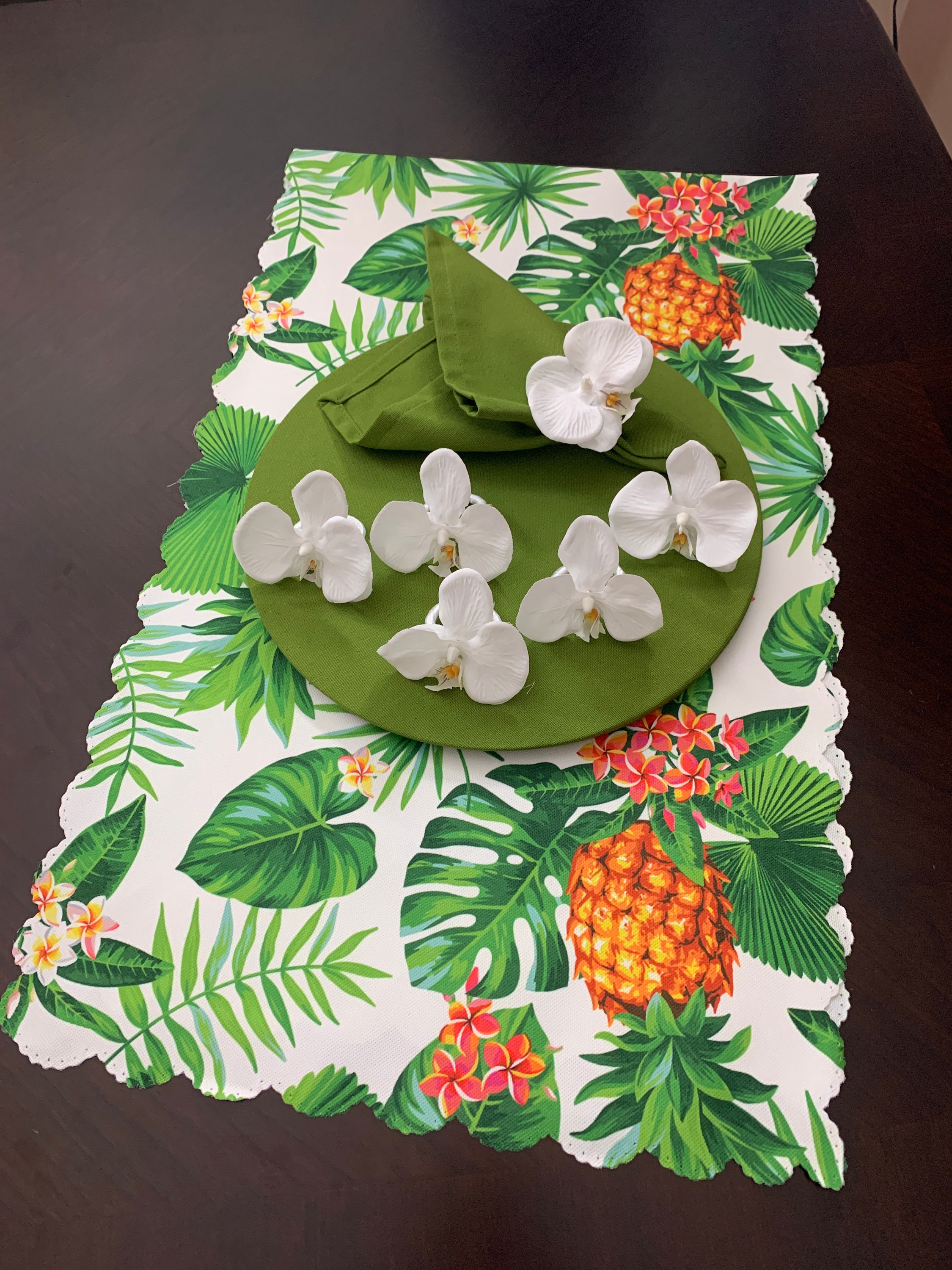 Pineapple Theme Table Setting Bundle Tropical Table Decor Etsy