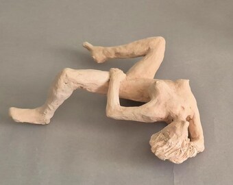 Dance gesture figure sculpture