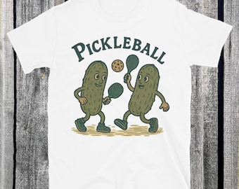 Camiseta de dos pepinillos jugando al pickleball