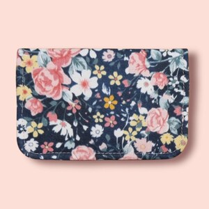 Kleine slanke creditcardhouder, giftcardhouder, Oystercard holder, klein cadeautje, minimalistische kaarthouder, flowers, pocketcard holder