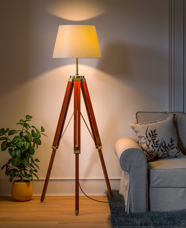 Antique Tripod Floor LAMP In Mango Wood At ₹ 1700/piece In Roorkee | ID: 28394423673 - Foto 8