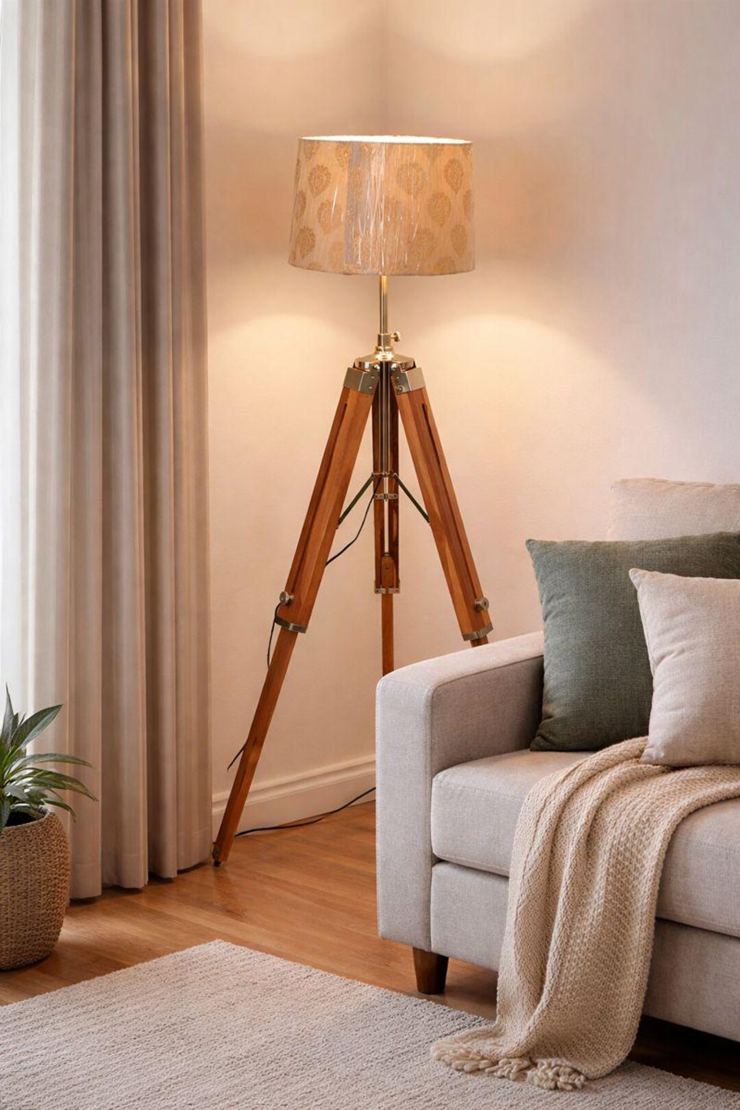 thumbnail image 2 of Handmade Teak Wood Nautical Tripod Floor Or Table Lamp, Adjustable LED, Chrome Finish, India 2 of 6