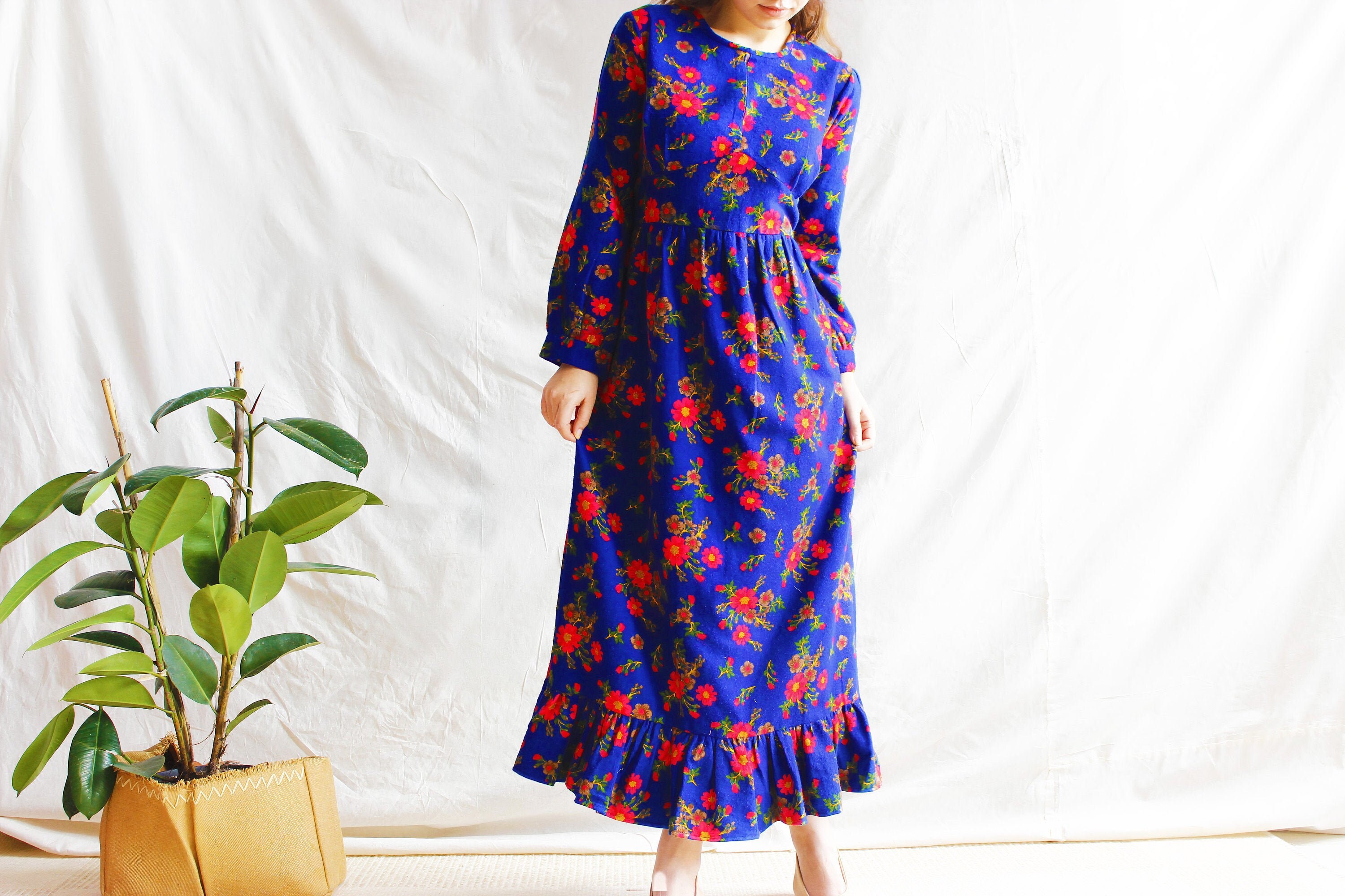 Cotton Floral Maxi Dress With Gathered Hem Panel/ Fitted Waist 
