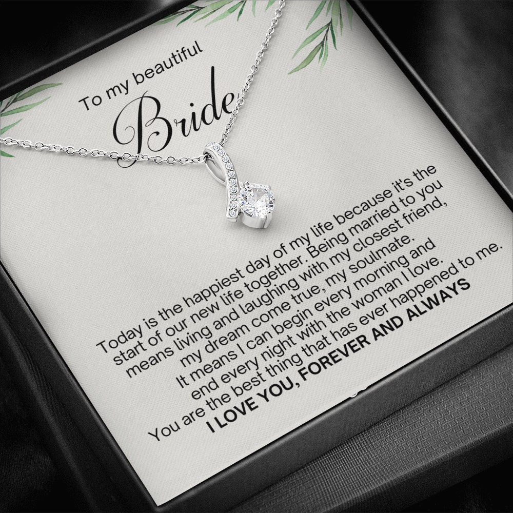 Best Jewelry Gifts for a Bride That She Can Wear Even After Her Wedding –  With Clarity