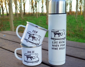 Wohnmobil Becher und Flaschen-Set, Campervan Geschenk, Flasche, Wohnwagen Geschenk, personalisierte Campingbecher, der Campervan-Liebhaber, der Reisende