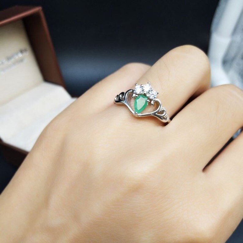 Natural Emerald Ring Gemstone Ring 925 Sterling Silver Ring Crown Ring,Birthstone Ring,Emerald Silver Ring,Promise Ring,Rings for Women.