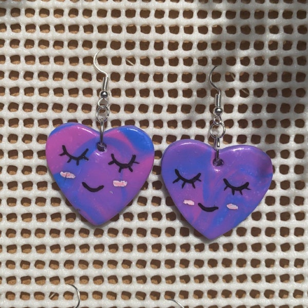 Sleepy Purple Hearts earrings