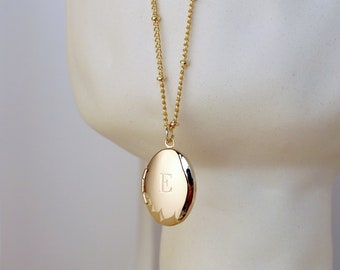 Custom Initial Locket with Photo, Gold Delicate Oval Locket Necklace, Personalized flower Engraved Locket, Gift for Her, Birthday Gift